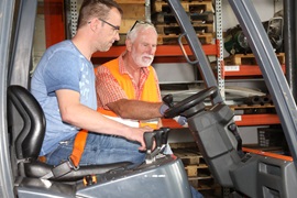 Einweisung am Stapler