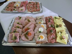 Belegte Schnittchen bei KEB-Schulung